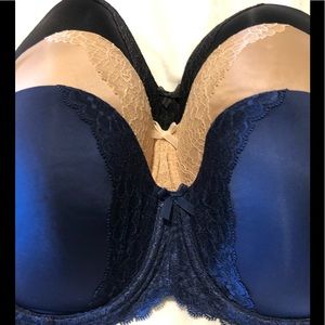 3 identical Victoria’s Secret Strapless bras 34DDD
